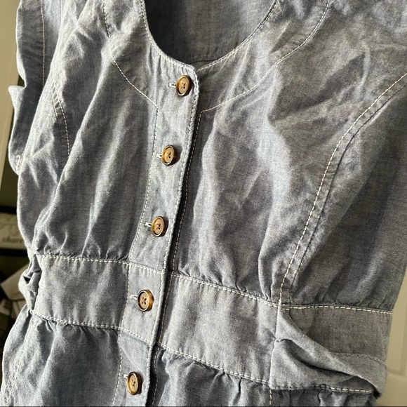 EUC maternity top blouse old navy denim blue Jean - Picture 7 of 8